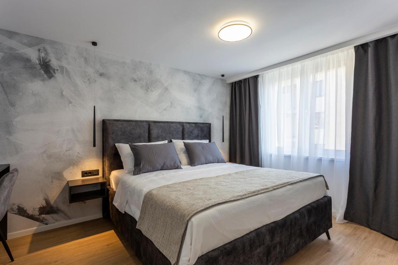 Apartman Izis Centar Pule Pula Extérieur photo